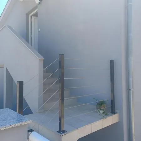 Meri Apartman Апартаменты Задар